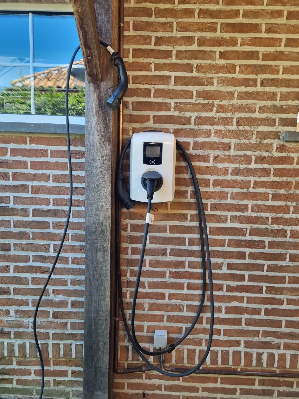 Laadpaal met display